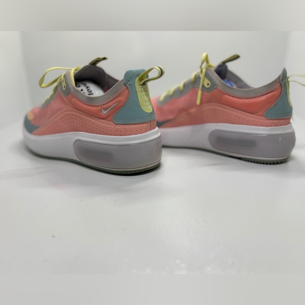 Nike Air Max Dia SE Women’s Size 8 Bleached Coral Luminous Green Sneakers - Picture 5 of 10